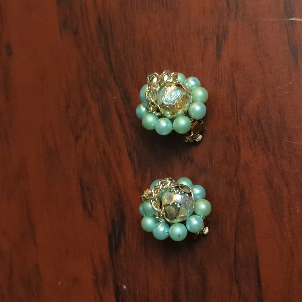 Vintage Japan clip on earrings